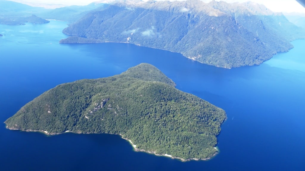 Lake Manapouri